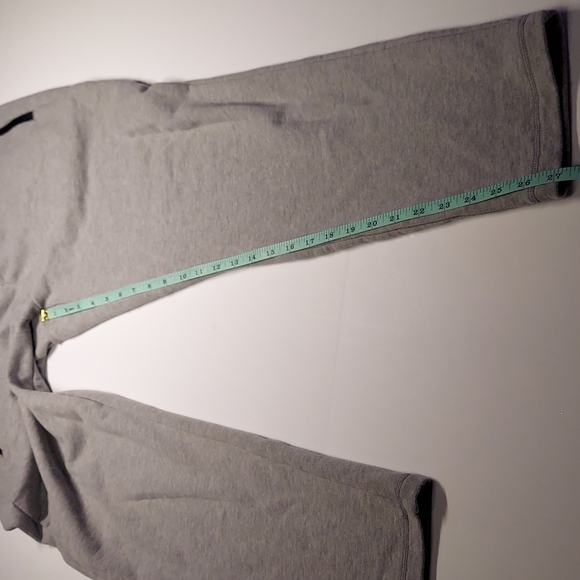 MPG Gray Sweatpants with zipper pockets. Size XL - Picture 5 of 14